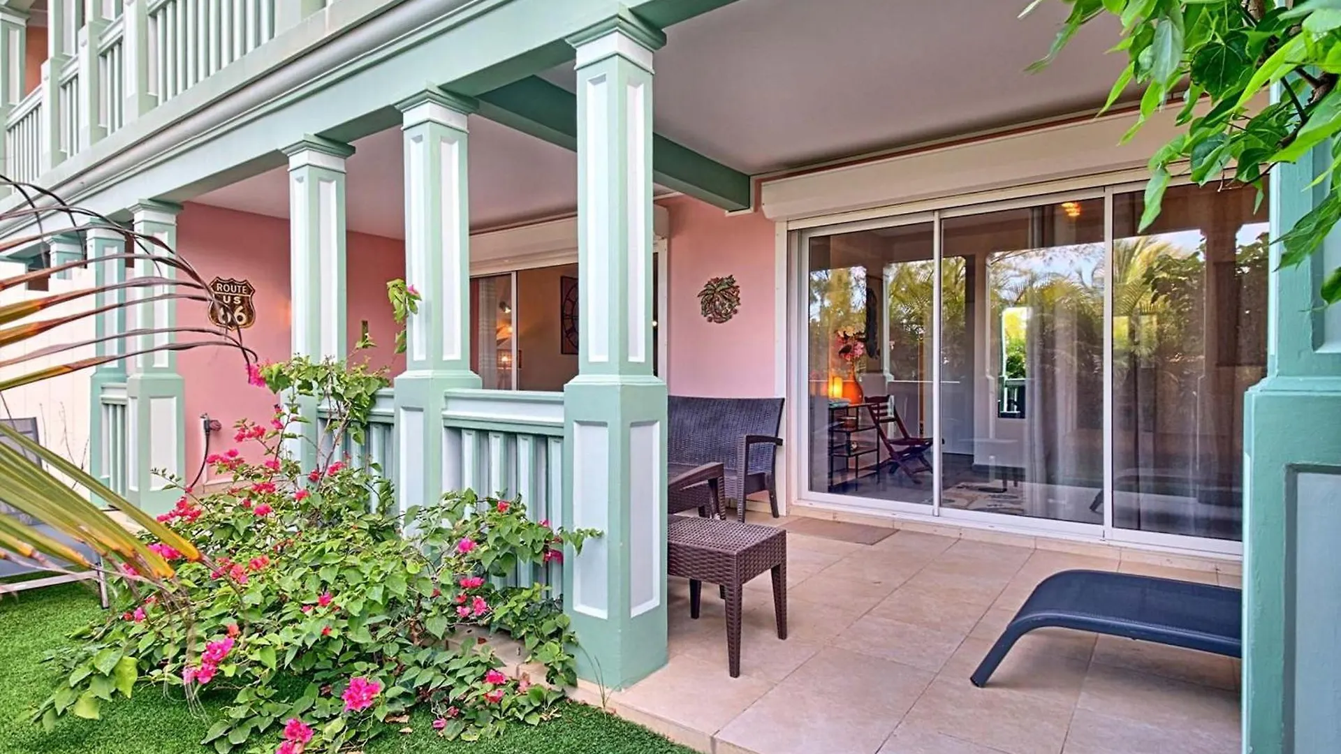 Appartement Bord De Mer Avec Climatisation, Piscine Et Parking - Fr-1-734-61 Orient Bay